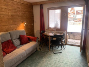 Résidence Les Hivernelles - Agréable studio situé à l'altiport ski aux pieds MAE-4981